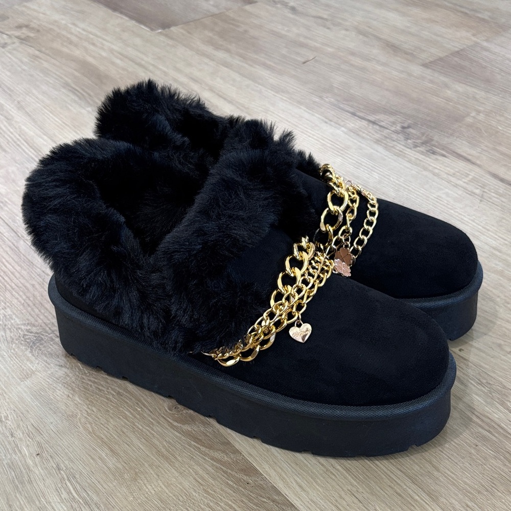 NEW Women’s CARLKARIDA Suede Platform Mini Boots